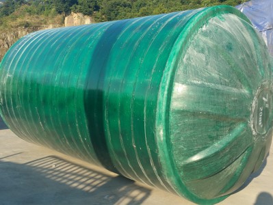 玻璃钢化粪池价格解析：影响因素与市场趋势