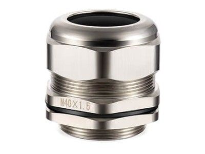 金属盐雾接头的应用与挑战